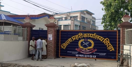 सिरहामा कार्यालयमै मृत भेटिइन् महिला प्रहरी