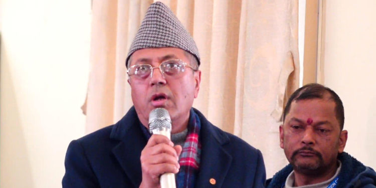 नेपाल अन्तर्राष्ट्रिय परिस्थितिको दबाबमा पर्दै गएको छ: एमाले सचिव भट्टराई ।