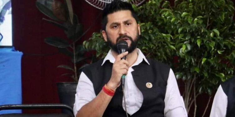 पार्टीभित्र योगदानको हिसाब खोज्ने प्रवृत्ति चिन्ताजनक छ : सभापति लामिछाने