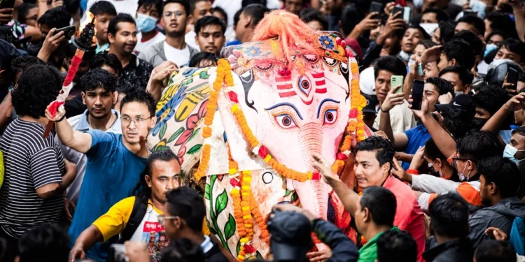 इन्द्रजात्रामा वसन्तपुरमा लाखे, पुलुकिसी र आकाश भैरवको नाच