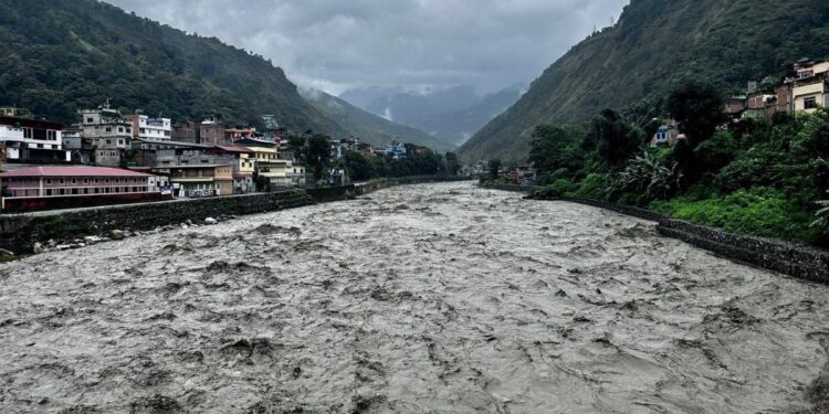 कालीगण्डकीमा पानीको बहाव बढ्यो, तटीय क्षेत्रमा सतर्कता