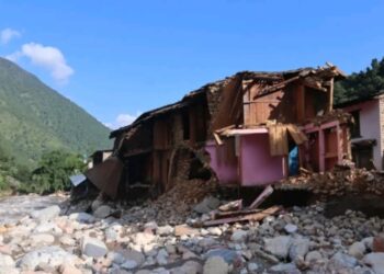 निसीखोलामा बाढीले ६० परिवार विस्थापित, पुनःस्थापनामा चुनौती